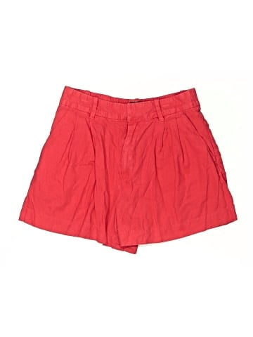 Gap Shorts (view 1)