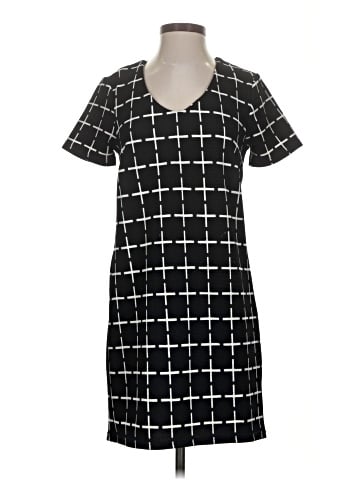 Romeo & Juliet Couture Casual Dress (view 1)