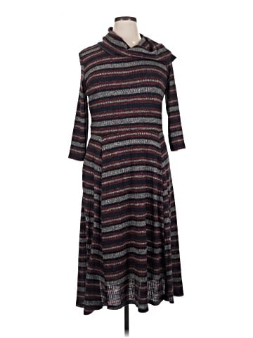 Robbie Bee Casual Dress (view 1)