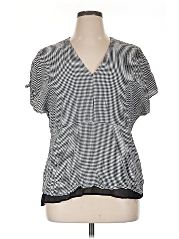 Lewit Short Sleeve Blouse (view 1)