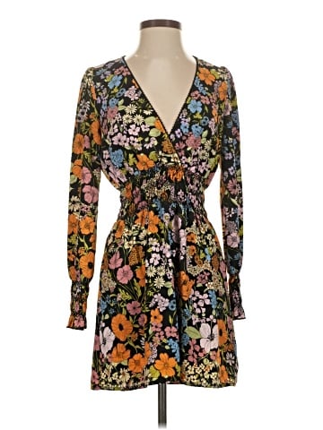 WAYF Casual Dress (view 1)