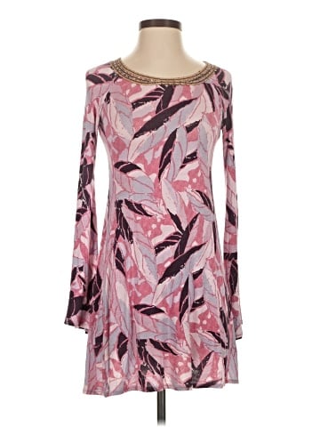 Chelsea & Violet Casual Dress (view 1)