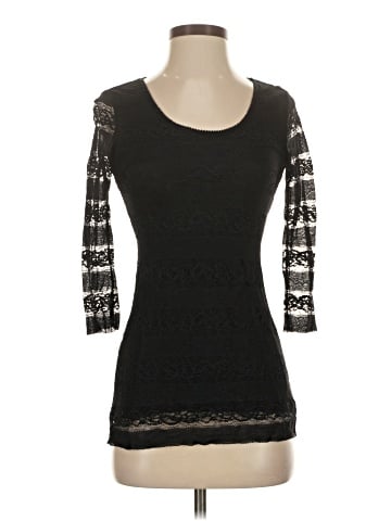 Max Studio 3/4 Sleeve Top (view 1)