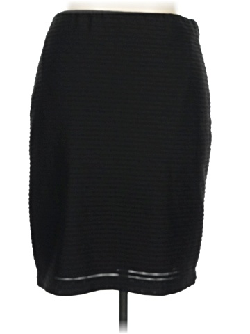 Boutique Essentials Casual Skirt (view 2)