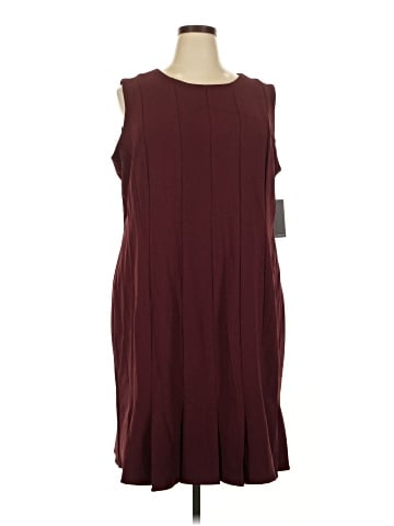 Julia Jordan Casual Dress (view 1)