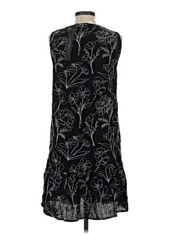 Jane and Delancey Casual Dress (view 2)