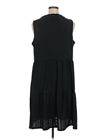 Croft & Barrow Casual Dress (view 2)