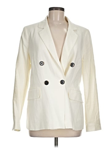a loves a Blazer (view 1)