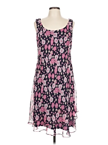 Scarlett Casual Dress (view 1)