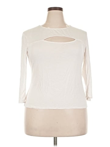 Ultra Flirt 3/4 Sleeve Top (view 1)