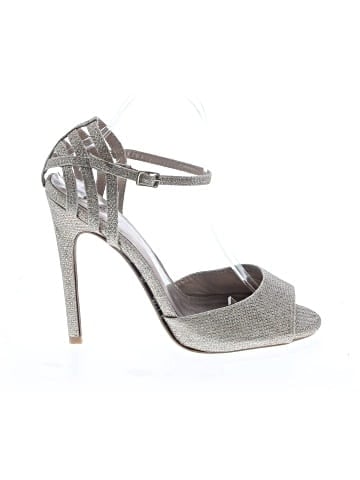 Qupid Sandals (view 1)