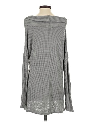 Black Swan Pullover Sweater (view 2)