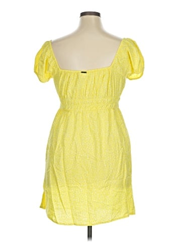 Billabong Casual Dress (view 2)