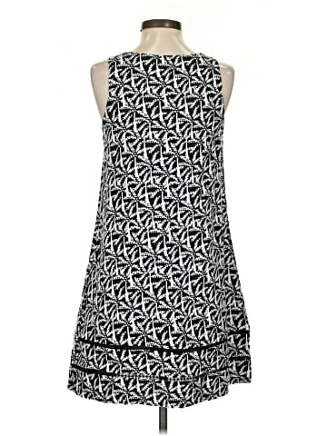Vineyard Vines Casual Dress (view 2)
