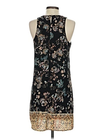 Veronica M. Casual Dress (view 2)