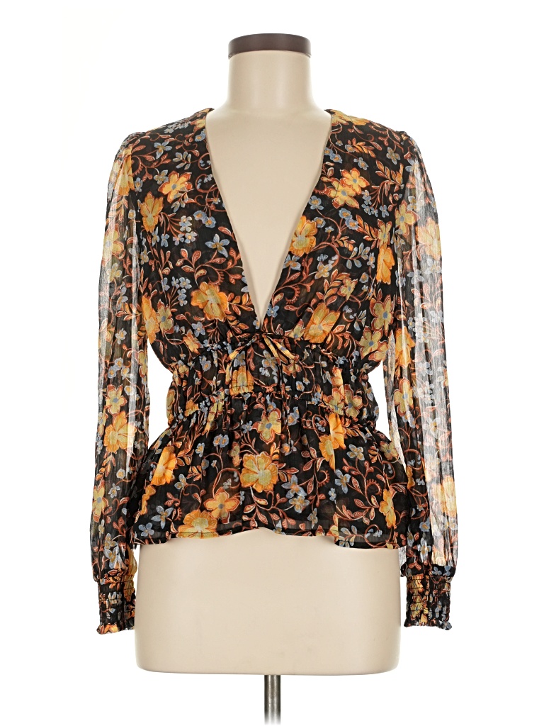 Pre-owned Old Navy Long Sleeve Blouse In Gold