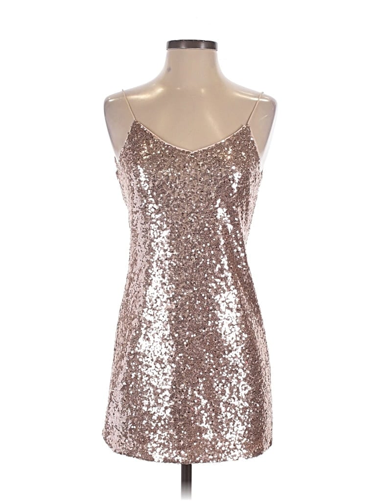 Pre-owned Nbd Cocktail Dress In Gold