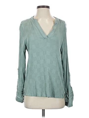 Alice Blue Designed Exclusively for Stitch Fix Long Sleeve Blouse (view 1)