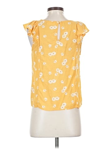 Everly Sleeveless Blouse (view 2)