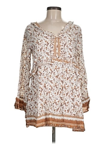 Hayden 3/4 Sleeve Blouse (view 1)