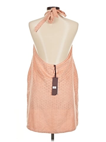 Chloe Oliver Casual Dress (view 2)