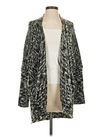 Quinn Cardigan (view 1)