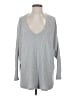 Urban Heritage Silver Pullover Sweater Size S - photo 1