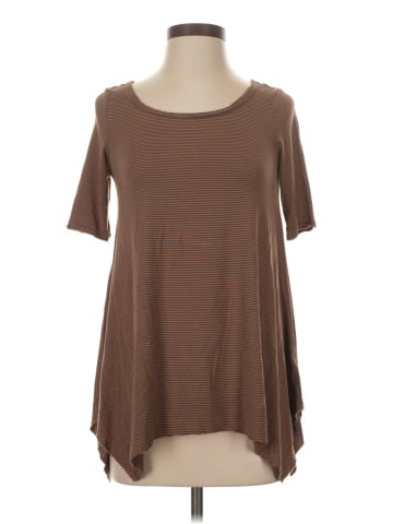 American Eagle Outfitters Short Sleeve T-Shirt (view 1)