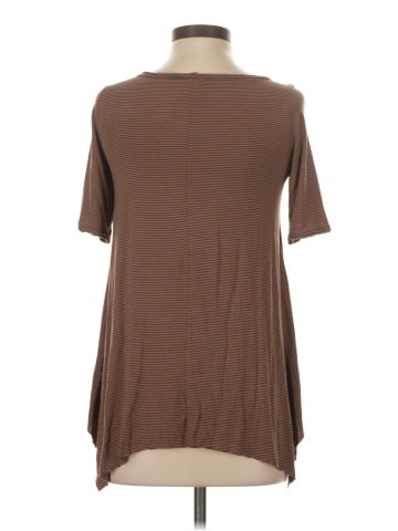 American Eagle Outfitters Short Sleeve T-Shirt (view 2)