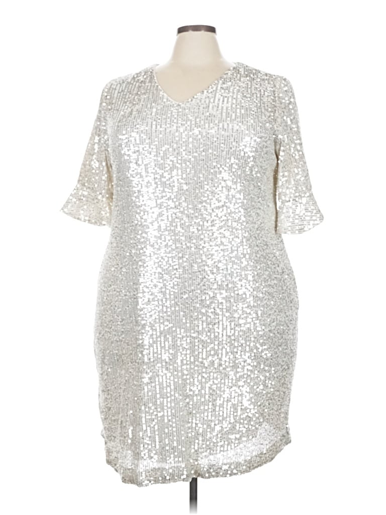 Pre-owned Cece Cocktail Dress In Silver