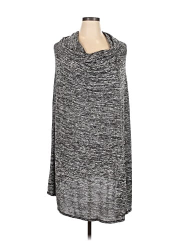Max Edition Poncho (view 1)