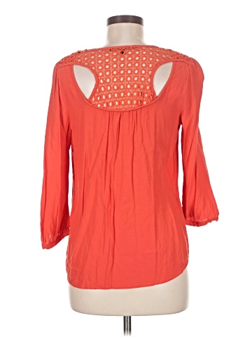 19 Cooper 3/4 Sleeve Blouse (view 2)