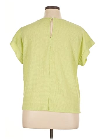 Shein Curve Short Sleeve T-Shirt (view 2)