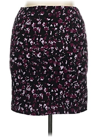 Lyssé Casual Skirt (view 2)