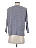 Delia's Gray 3/4 Sleeve Top Size S - photo 2