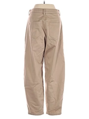Zara Khakis (view 2)