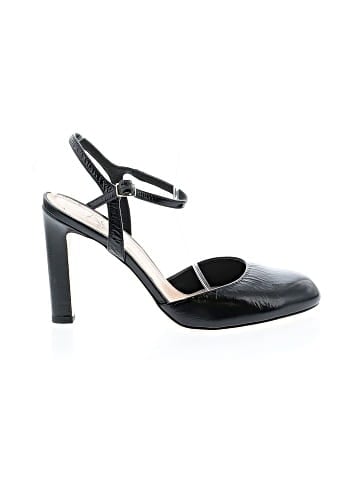 AGL Heels (view 1)