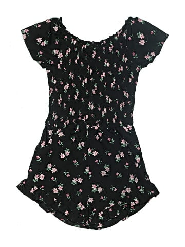 Star Ride Short Sleeve Outfit (view 1)