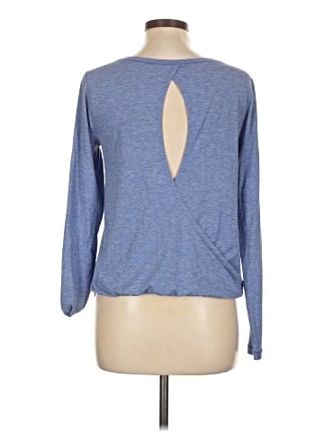 Lululemon Athletica Long Sleeve Top (view 2)