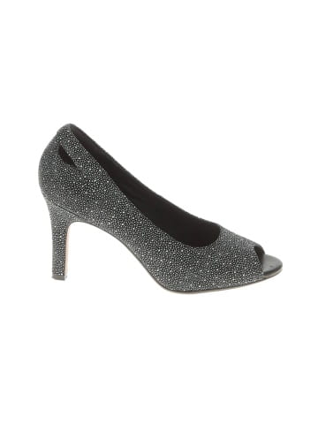 Clarks Heels (view 1)