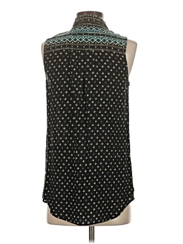 Akemi + Kin Sleeveless Blouse (view 2)