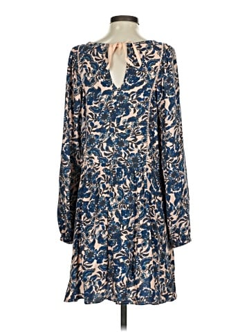 Hinge Casual Dress (view 2)