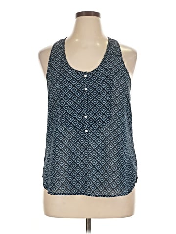 Vanilla Star Sleeveless Blouse (view 1)