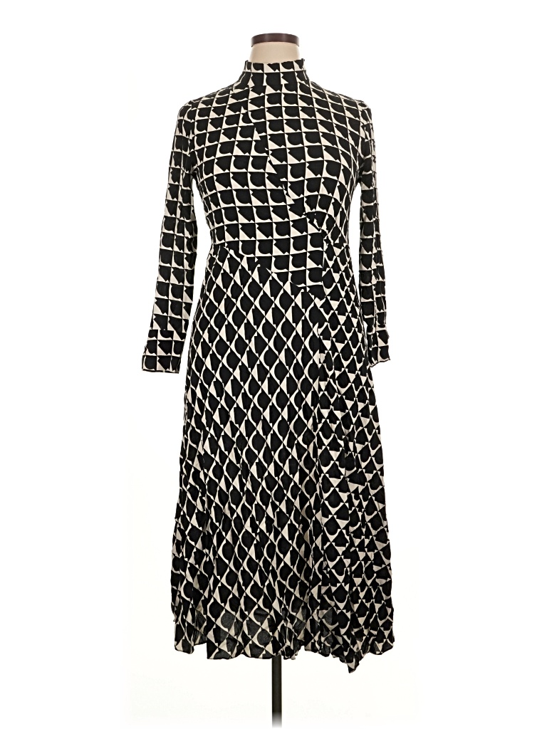 Pre-owned Zara Casual Dress In Black