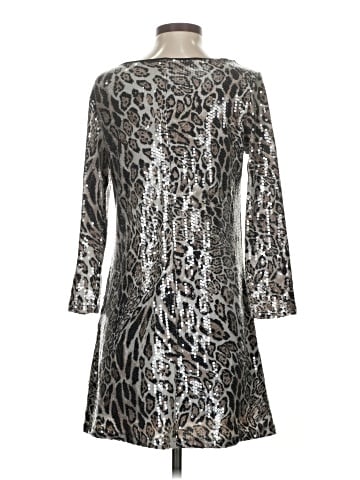 Isle Apparel Casual Dress (view 2)