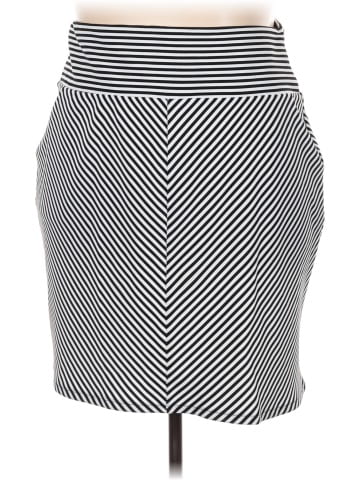 Apt. 9 Casual Skirt (view 1)