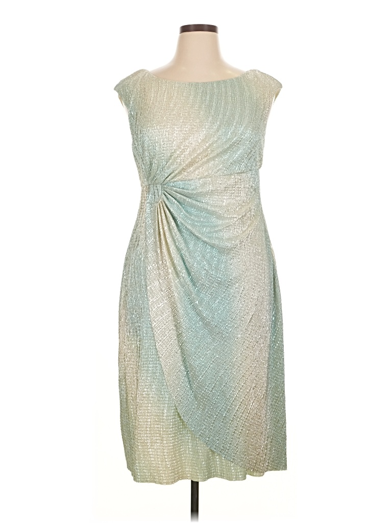 Pre-owned Dressbarn Cocktail Dress In Silver