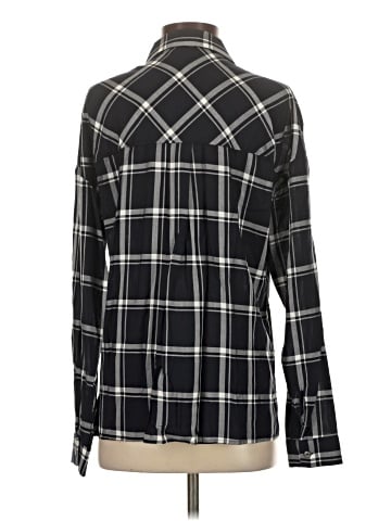 Forever 21 Long Sleeve Button-Down Shirt (view 2)