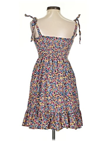 Old Navy Casual Dress (view 2)