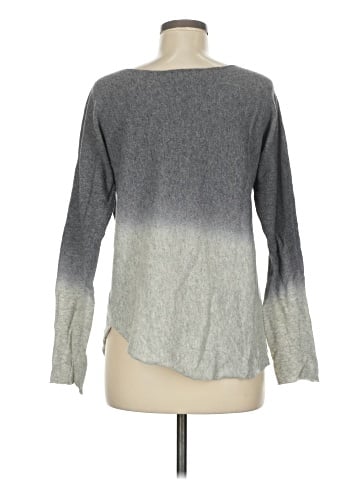 Fate Pullover Sweater (view 2)